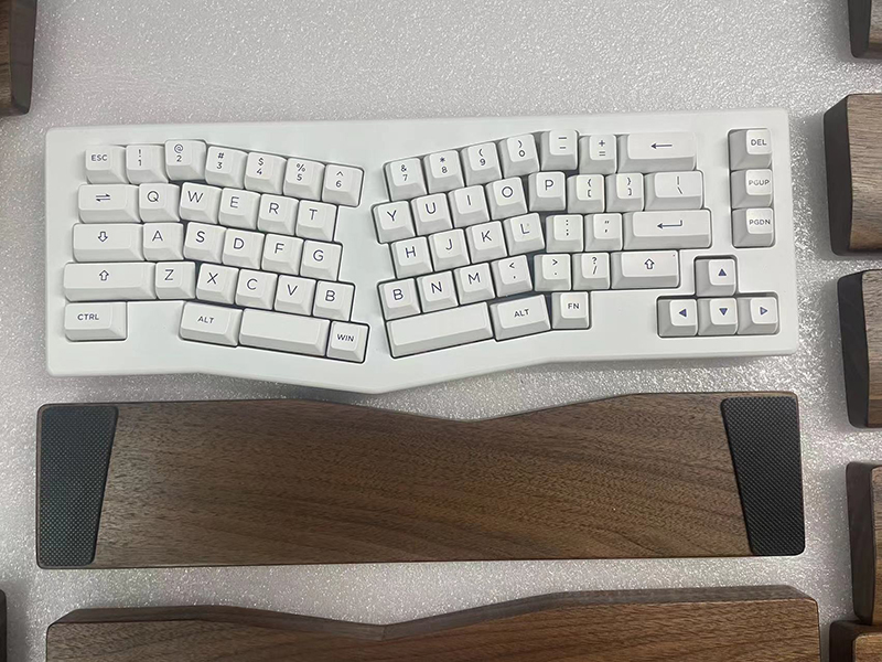 Индивидуальная подставка для з – обзор и цена Wrist Rest Wood